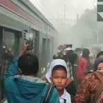 KRL Jakarta Kota–Bogor Sempat Mengeluarkan Asap, KAI Commuter Jelaskan Penyebabnya